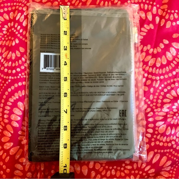 GUCCI Black Velvet GWP Zipper Pouch. Silver Zipper with Bamboo design on Pull. - Picture 11 of 11